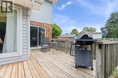 5 Atlantic Court Amherstburg ON N9V 3P5