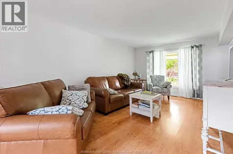5 Atlantic Court Amherstburg ON N9V 3P5