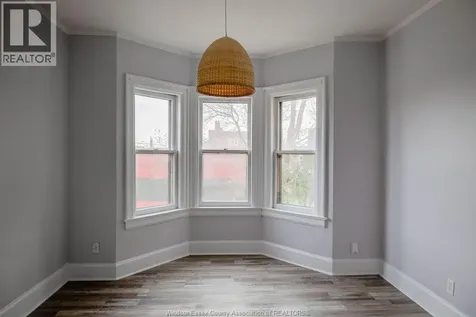 485 Louis Avenue Windsor ON N9A 1W5