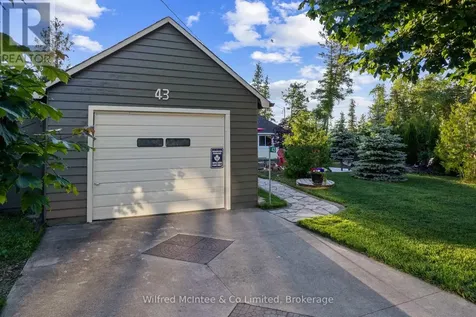 43 Fenton Drive Saugeen Shores ON N0H 2C5