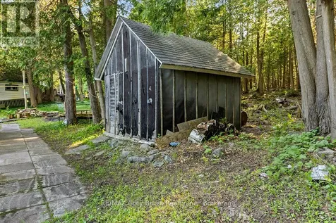 609 Stokes Bay Road Northern Bruce Peninsula ON N0H 2M0