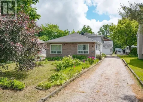 98 Ridgemount Avenue Sudbury ON P3B 3W5