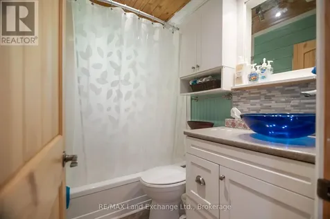 18 Hicks Lane North Kincardine ON N0G 2T0