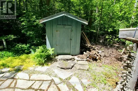 11 Shoreline Drive Northern Bruce Peninsula ON N0H 1Z0
