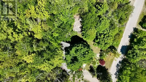 11 Shoreline Drive Northern Bruce Peninsula ON N0H 1Z0