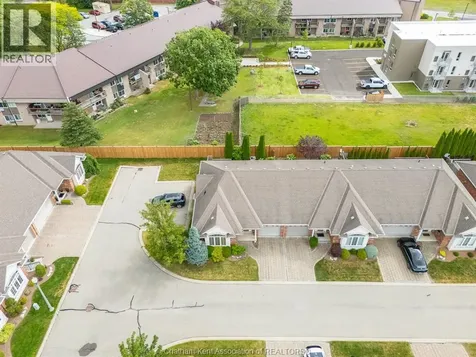 15 Oakgrove Lane Chatham ON N7L 5R9