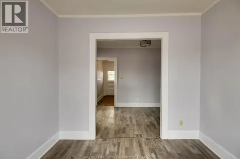 485 Louis Avenue Windsor ON N9A 1W5