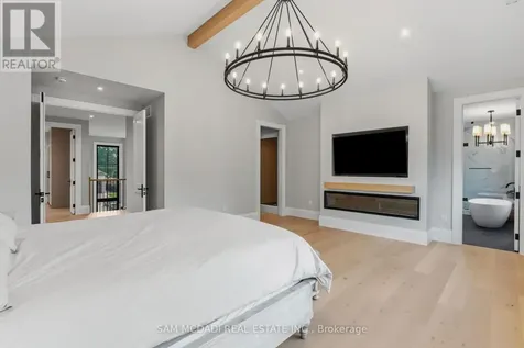 899 Danforth Place Burlington (bayview) ON L7T 1S1