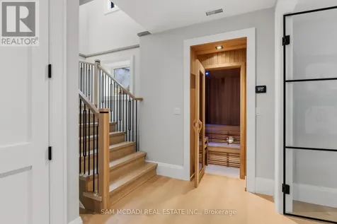 899 Danforth Place Burlington (bayview) ON L7T 1S1