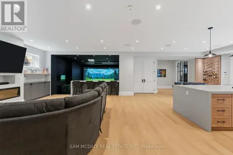 899 Danforth Place Burlington (bayview) ON L7T 1S1