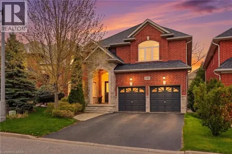 2202 Brookhaven Crescent Oakville ON L6M 5B8