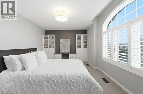 2202 Brookhaven Crescent Oakville ON L6M 5B8
