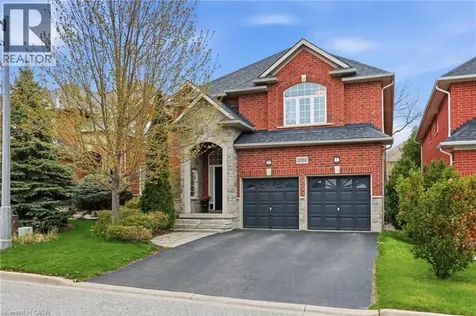 2202 Brookhaven Crescent Oakville ON L6M 5B8