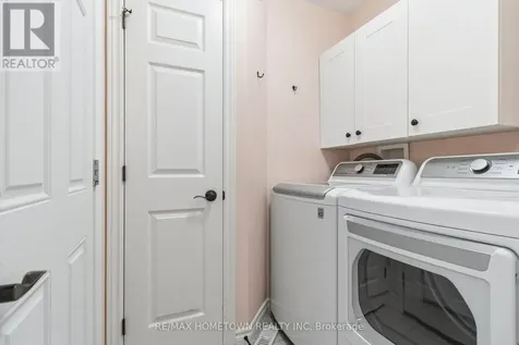 155 Steacy Gardens Brockville ON K6V 0B5