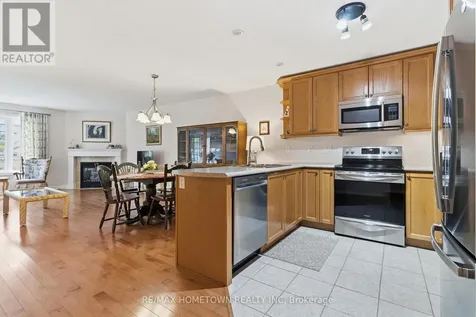 155 Steacy Gardens Brockville ON K6V 0B5