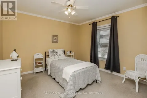 423 Ellen Street Midland ON L4R 2H7