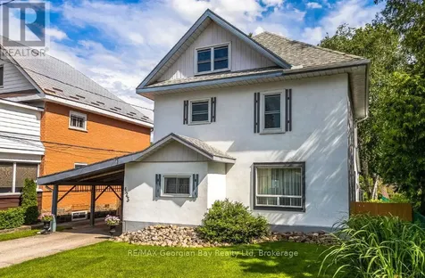 423 Ellen Street Midland ON L4R 2H7