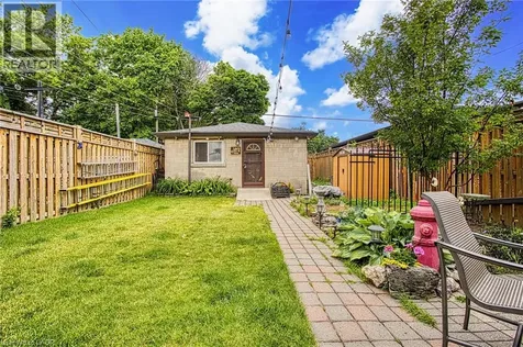 137 Wentworth Street North Hamilton ON L8L 5V6