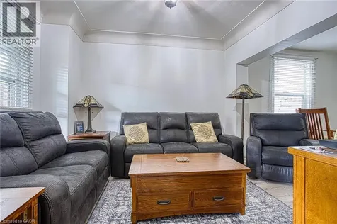137 Wentworth Street North Hamilton ON L8L 5V6