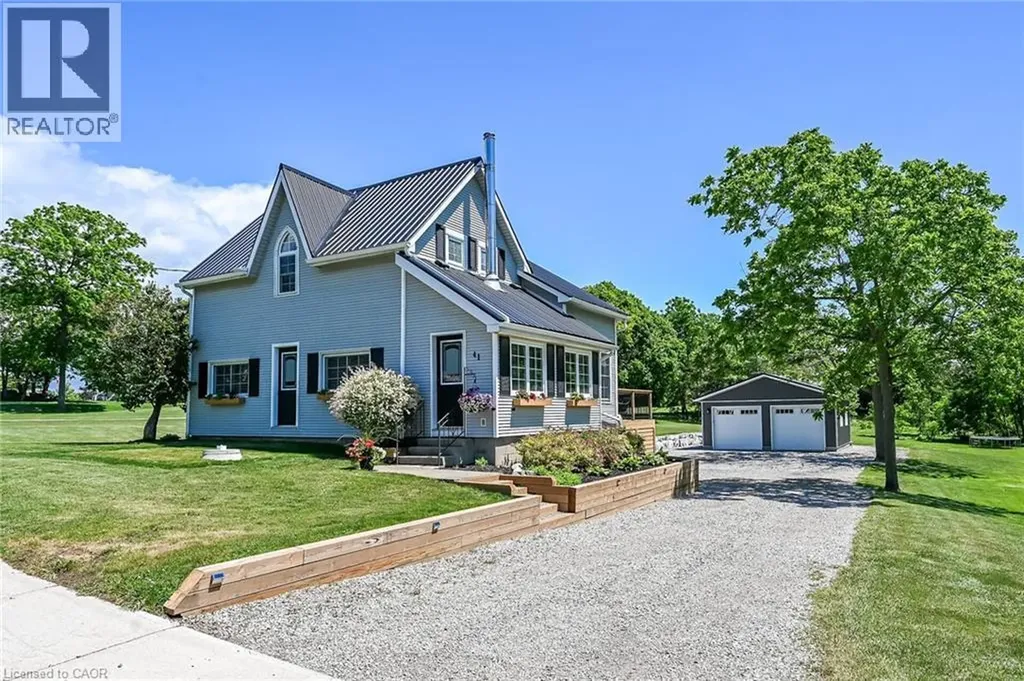 41 Erie Street South Selkirk ON N0A 1P0