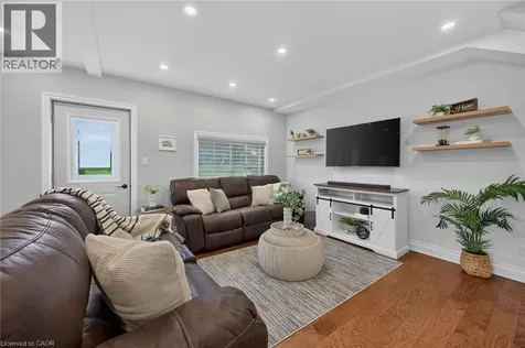 41 Erie Street South Selkirk ON N0A 1P0