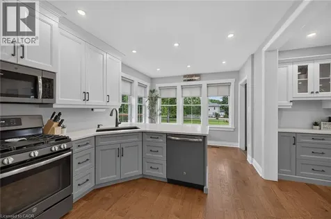 41 Erie Street South Selkirk ON N0A 1P0