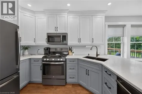 41 Erie Street South Selkirk ON N0A 1P0