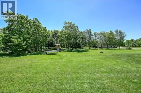41 Erie Street South Selkirk ON N0A 1P0