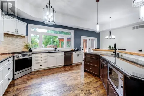 9 Charles Street Whitby (brooklin) ON L1M 1A5