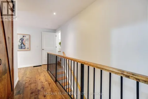 9 Charles Street Whitby (brooklin) ON L1M 1A5