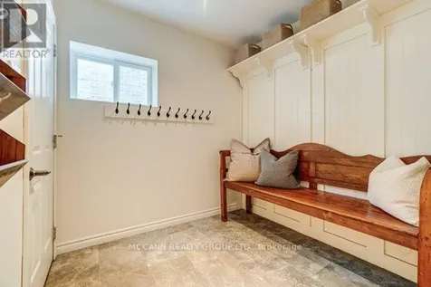 9 Charles Street Whitby (brooklin) ON L1M 1A5
