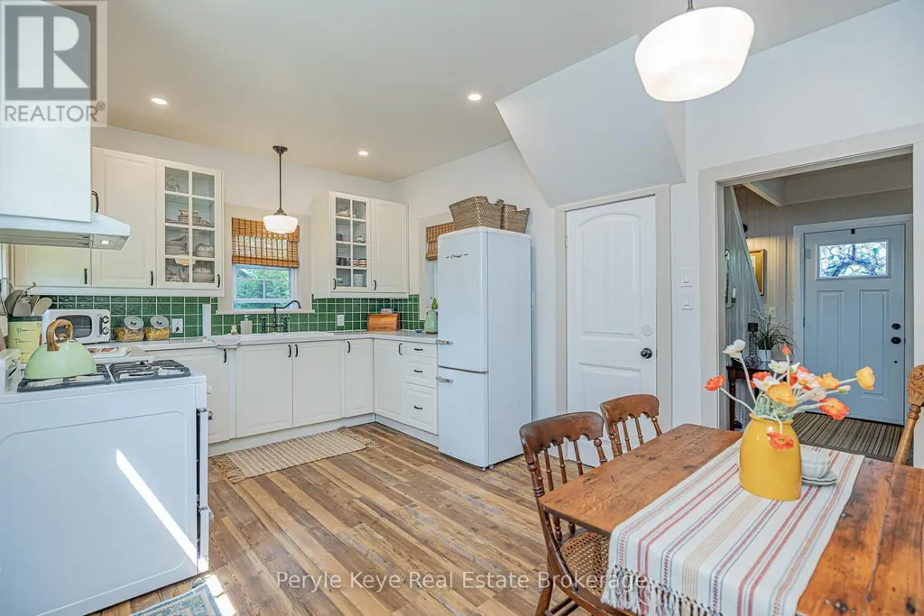14 Milton Street Bracebridge ON P1L 1G8