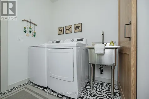 14 Milton Street Bracebridge ON P1L 1G8