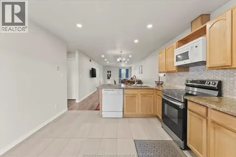4135 St. Clair Lasalle ON N9H 2N5