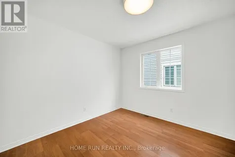 14 Cohen Avenue Ottawa ON K2L 4E9