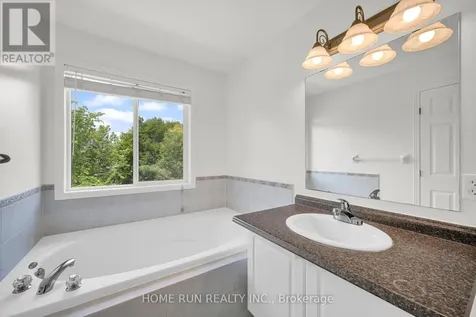 14 Cohen Avenue Ottawa ON K2L 4E9