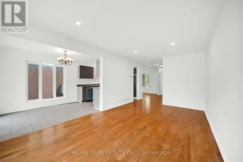14 Cohen Avenue Ottawa ON K2L 4E9