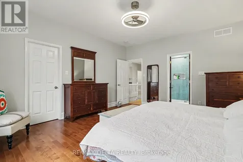 604 Valin Street Ottawa ON K4A 3L9