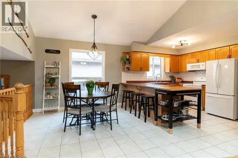 12 Stiefelmeyer Crescent Baden ON N3A 2L1