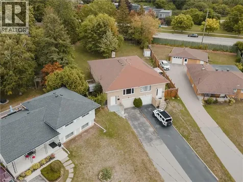 310 Southill Drive Kitchener ON N2A 2R1