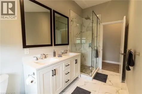 2118 Lakeshore Road Dunnville ON N1A 2W8