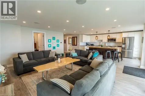 2118 Lakeshore Road Dunnville ON N1A 2W8