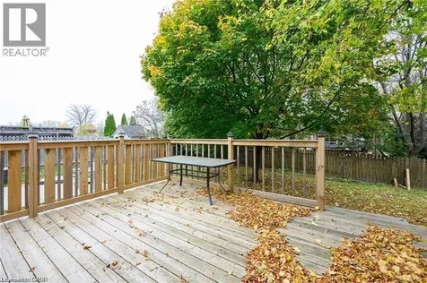 8 Buss Court Thorold ON L2V 5B1