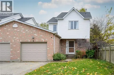 8 Buss Court Thorold ON L2V 5B1