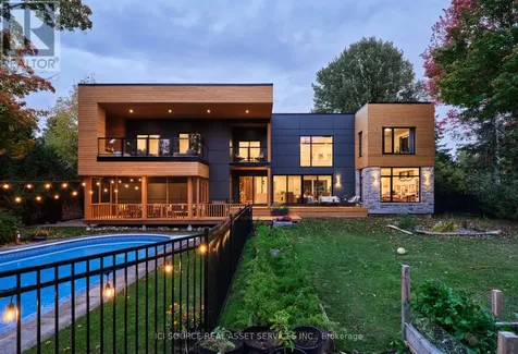 73 Pineglen Crescent Ottawa ON K2G 0G9