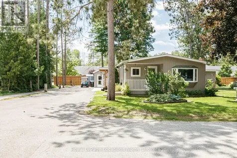 5 Golf Avenue Southwest Wasaga Beach ON L9Z 1K2
