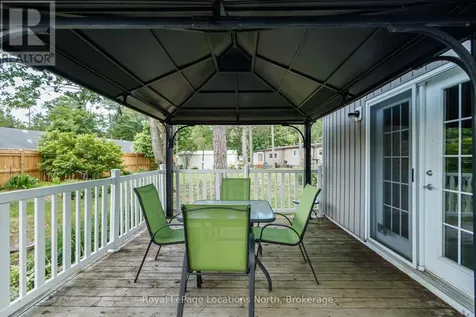 5 Golf Avenue Southwest Wasaga Beach ON L9Z 1K2