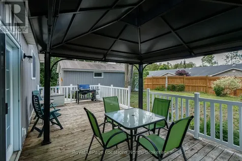 5 Golf Avenue Southwest Wasaga Beach ON L9Z 1K2