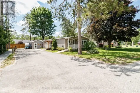 5 Golf Avenue Southwest Wasaga Beach ON L9Z 1K2