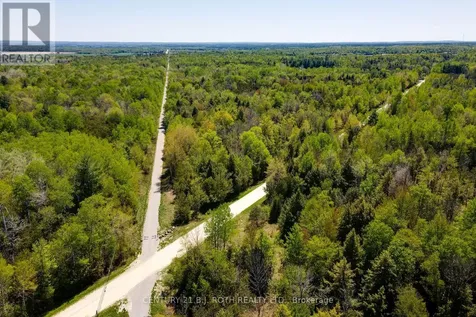 000 12/13 Sideroad Clearview ON L0M 1N0